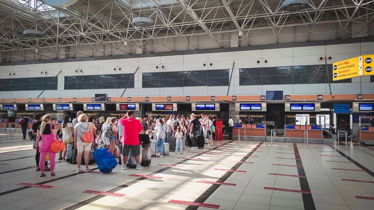Куда россияне поедут отдыхать летом 2026 года: 10 самых популярных мест для отпуска