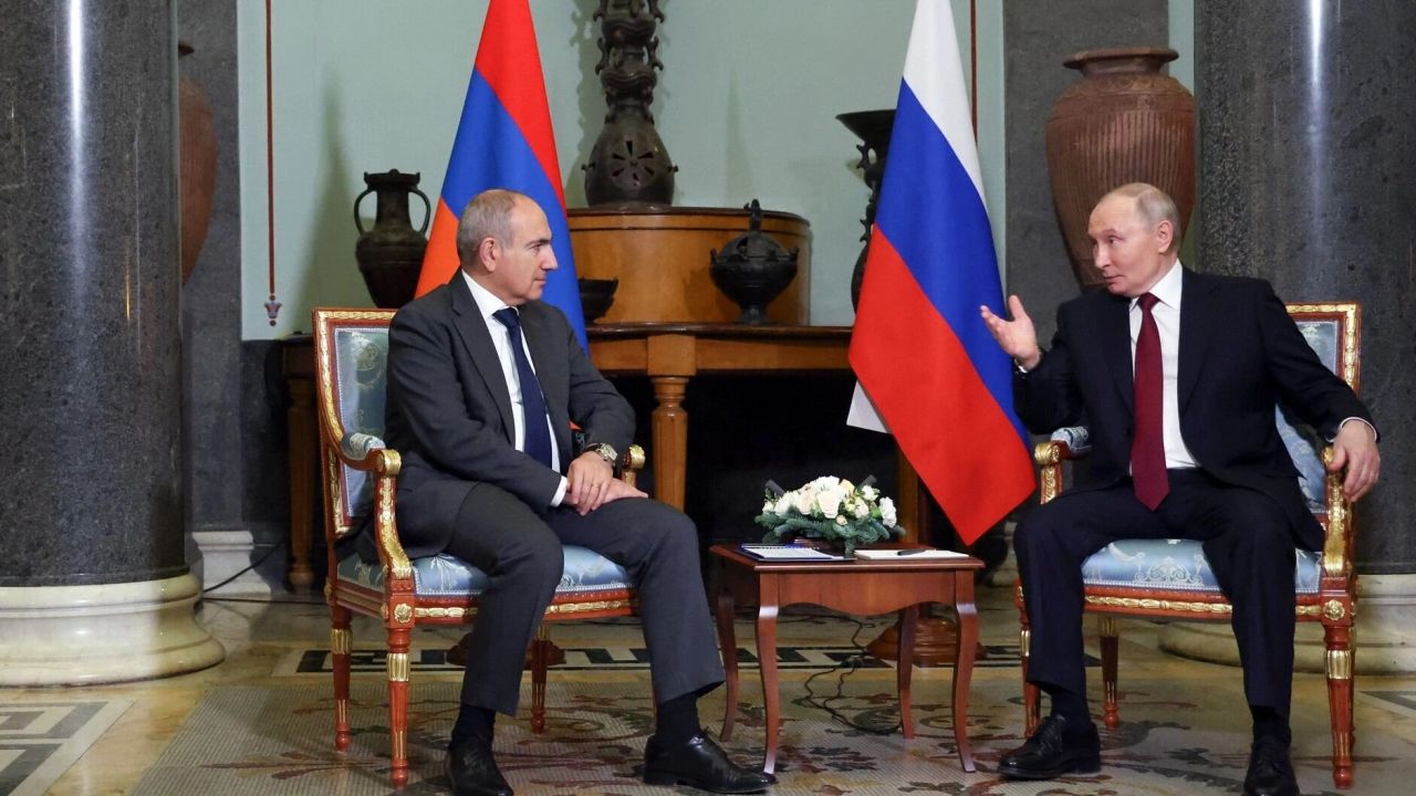 «Недружественная политика»: что происходит в отношениях России и Армении