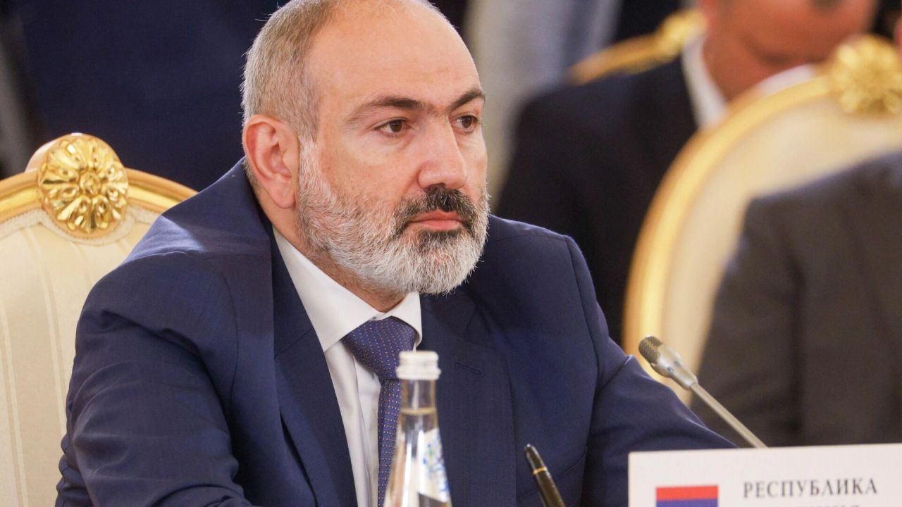 Политолог объяснил, чего добивается Россия в отношениях с Арменией